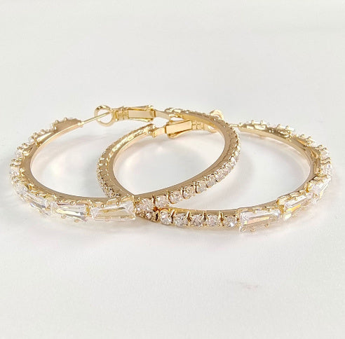 Simple Gold Ladies Zircon Earrings European And American Big Earrings